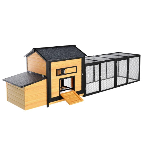 Wooden Outdoor Hen House With Nesting Box And Removable Tray