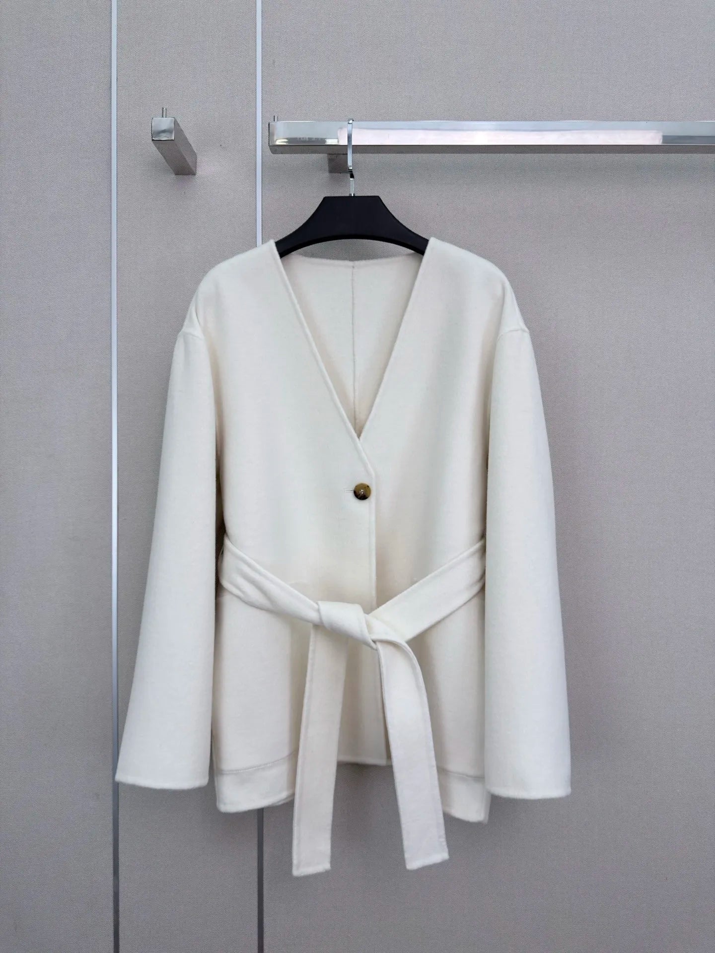 Women's Wool Long Sleeve V-Neck Single Breasted Vest Jacket